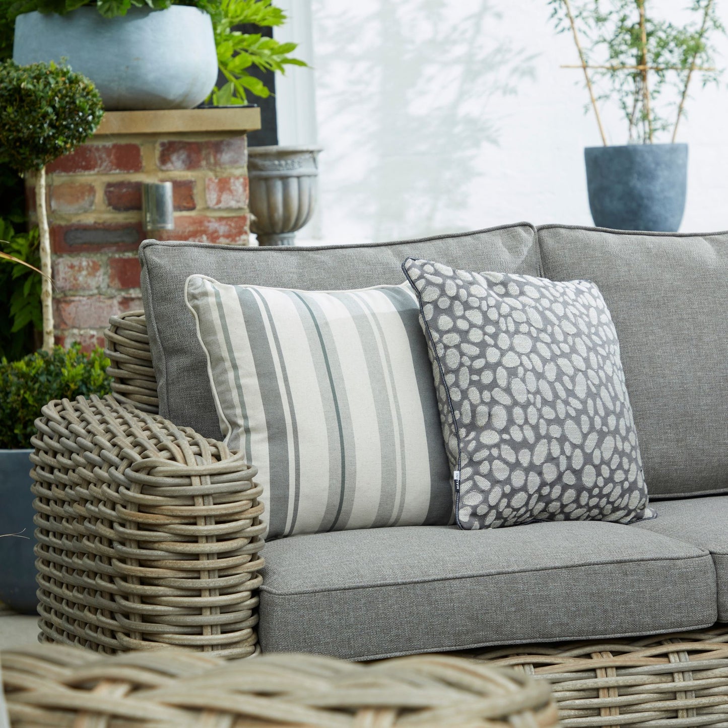 The Amalfi Collection Five Seater Set