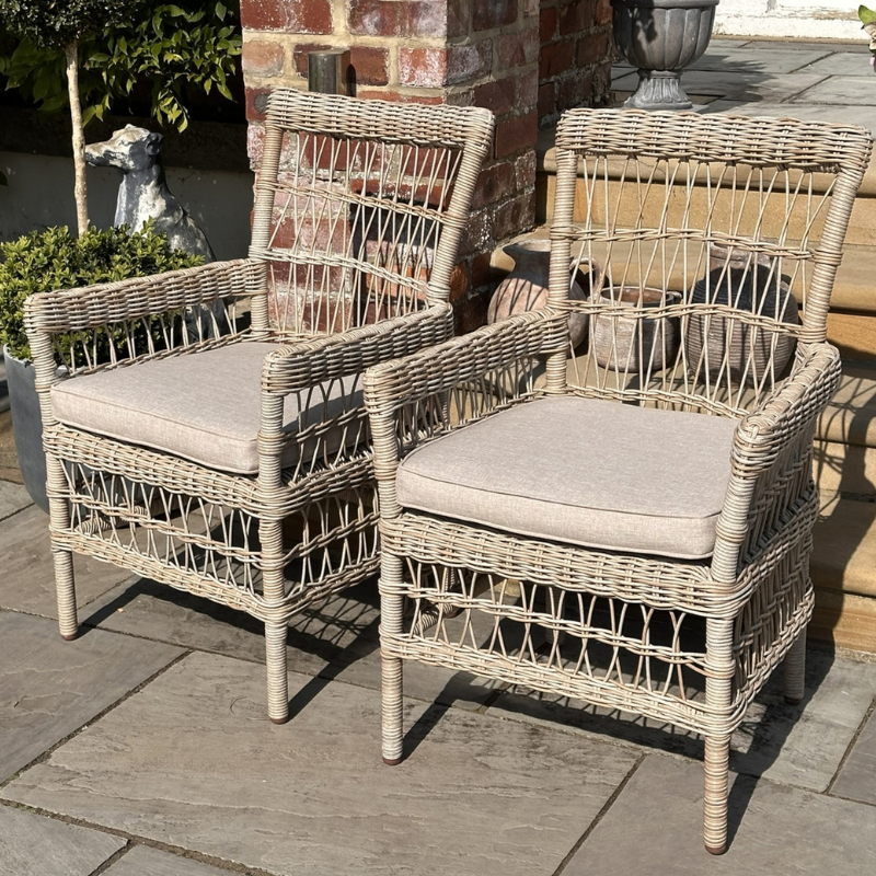 Provence Collection Outdoor 6 Seater Dining Set