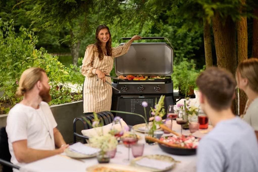 Cozze Premium Cart XL – Outdoor Table for 800 Series BBQ & Grills