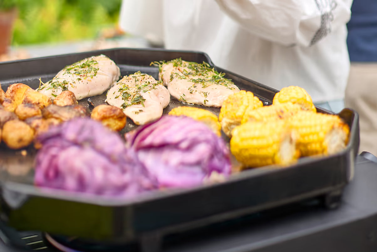 Cozze G-500 Gas Plancha Grill with Cast Iron Plate - Outdoor Use
