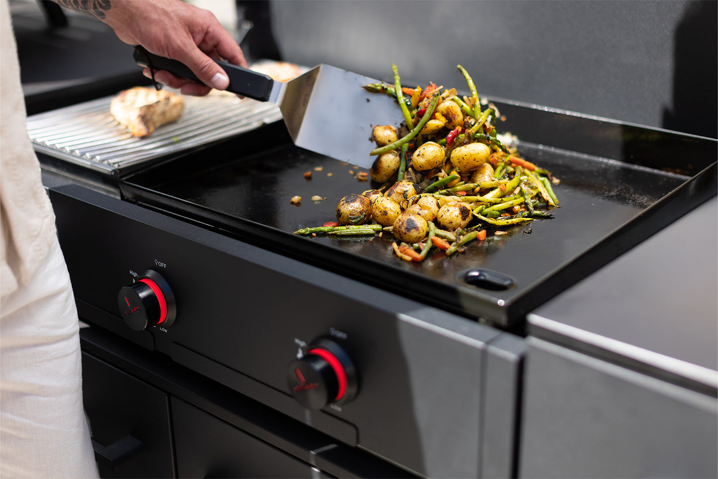 Cozze® Combo 900 Gas Grill and Plancha 90 x 64 cm