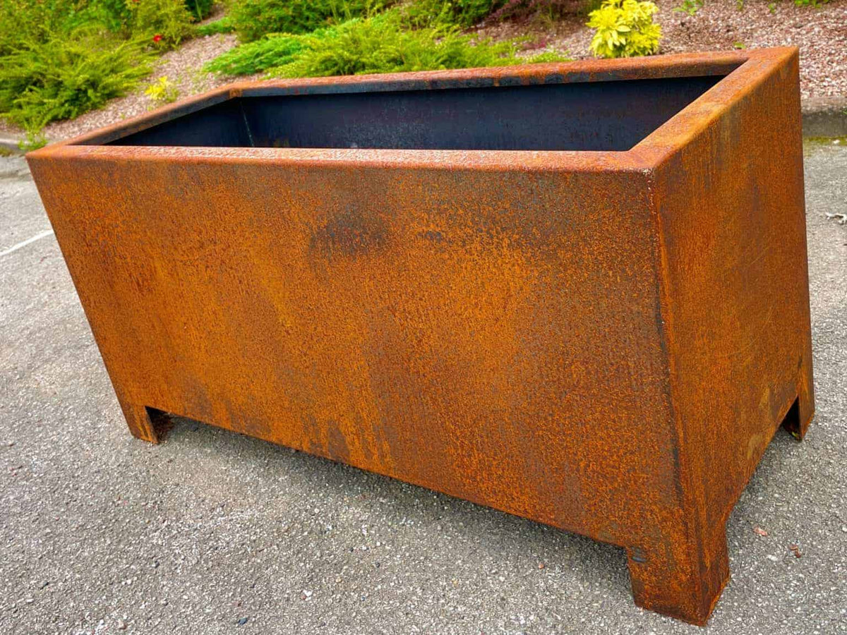 Arden Trough Planter with 90mm Feet in Rustic Patina Steel