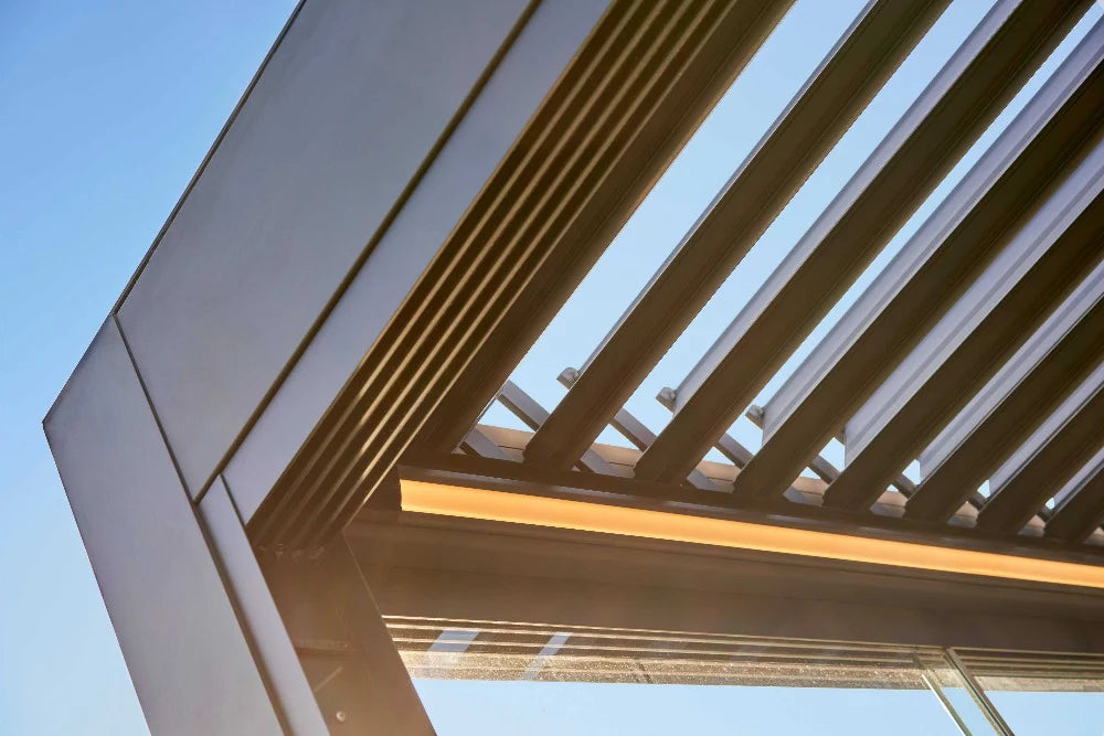 Deponti Pinela Deluxe Electric Retractable Aluminium Pergola