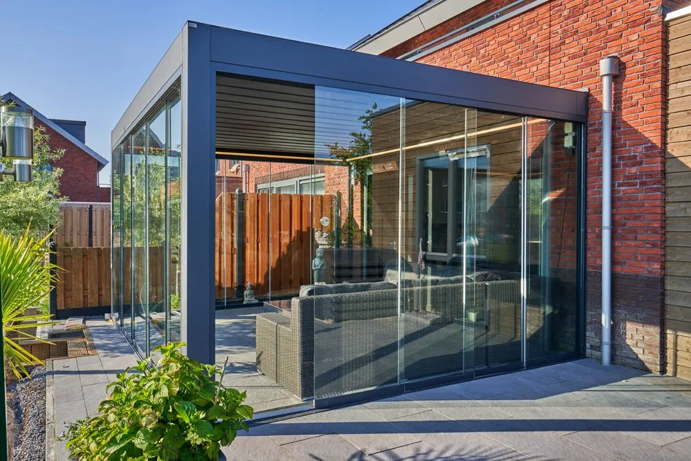 Deponti Pinela Deluxe Electric Retractable Aluminium Pergola
