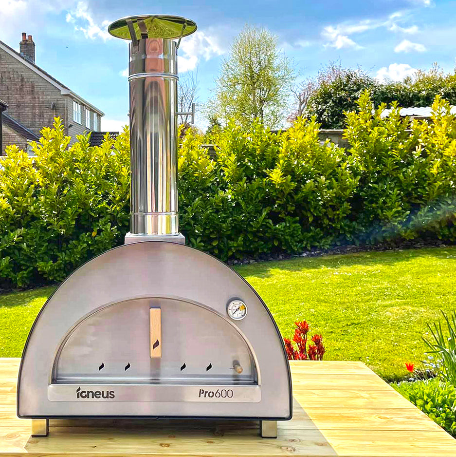 Igneus, Pro 600, Wood Fired Pizza Oven, Graphite