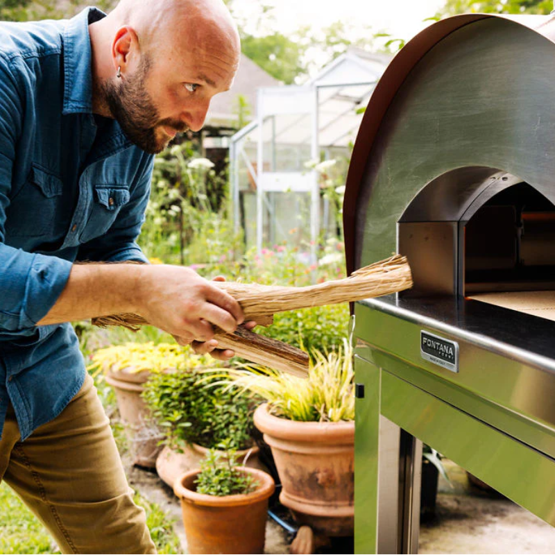 Fontana Mangiafuoco Rosso Wood Pizza Oven Including Trolley
