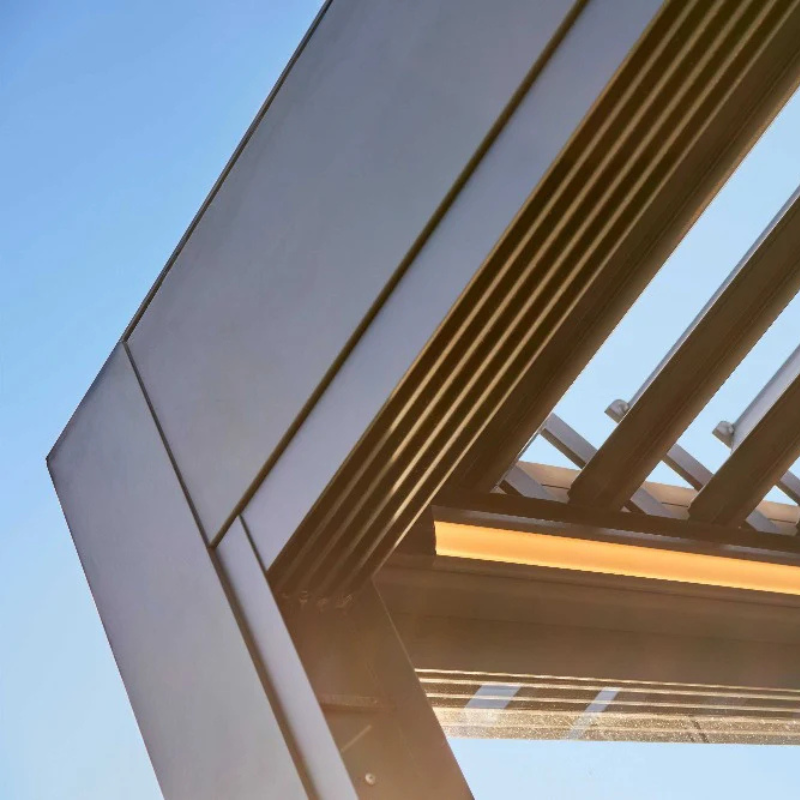 Deponti Pinela Deluxe Electric Retractable Aluminium Pergola