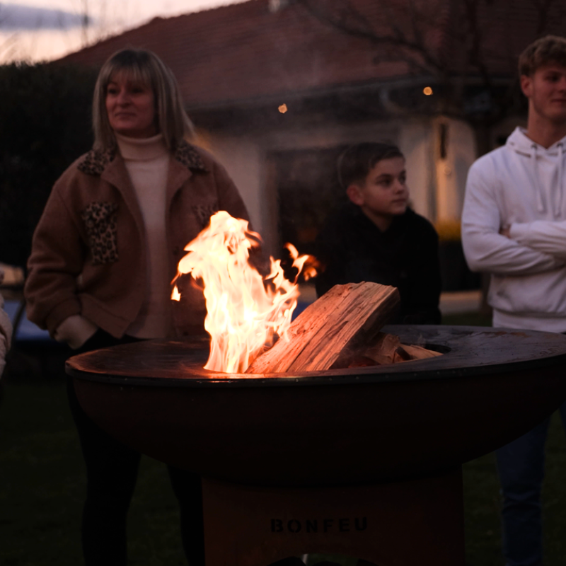 BonFeu, BonBiza XL, Fire Bowl & BBQ Plancha, Rusty Brown