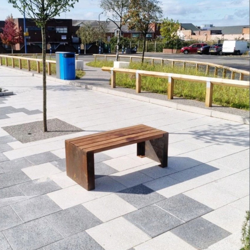 Sella Bench Seat