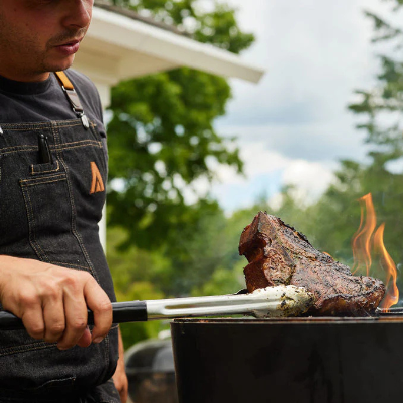 Alchemy 24″ Smoker Grill & Plancha 3‑in‑1 – Live‑Fire Outdoor Cooker