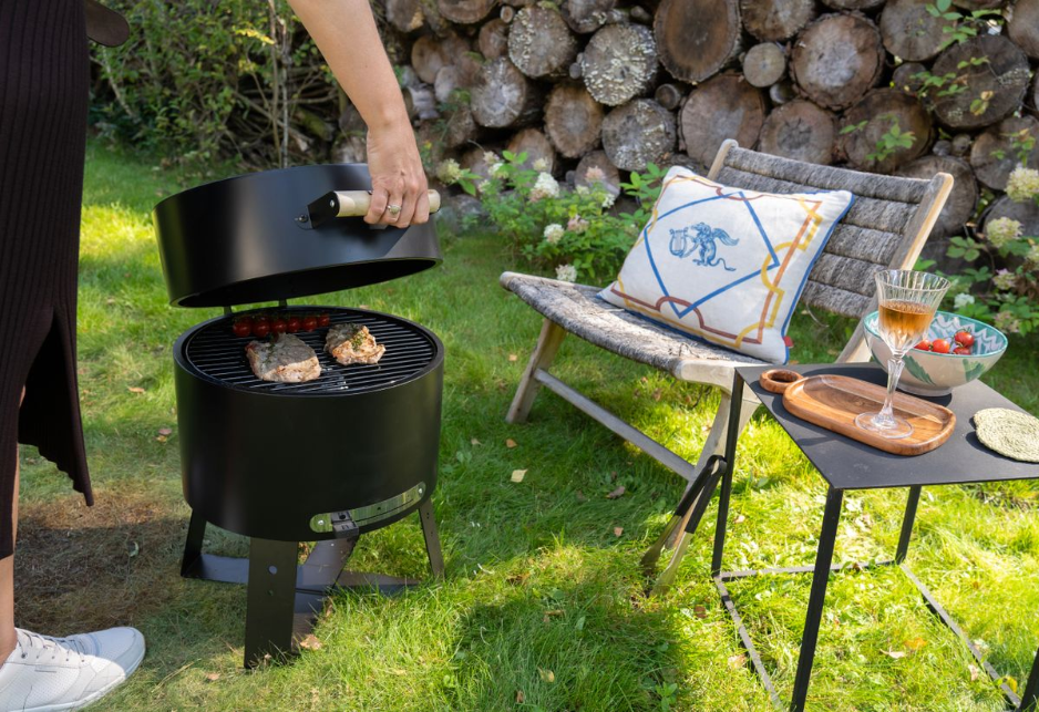 HEAT BRÅTEN Charcoal Barbecue | Compact Garden Grill