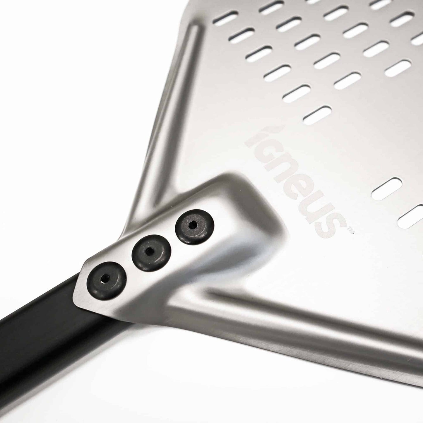 Igneus 14″ Long Handle Pizza Peel