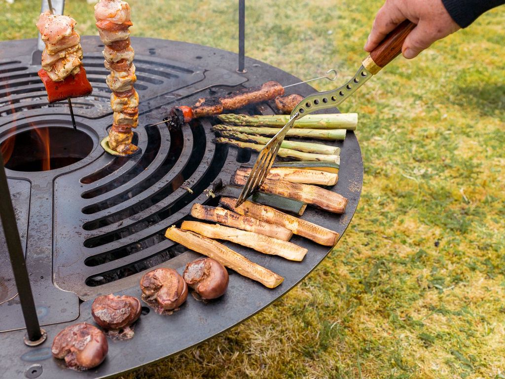 The Flamin’ Pit by METARTAL | Handmade Steel Fire Pit for Outdoor Cooking