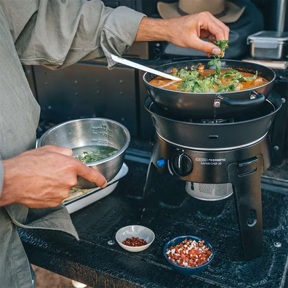 Cadac Safari Chef 30 LP Deluxe Portable Gas BBQ with GreenGrill Cooking Plates