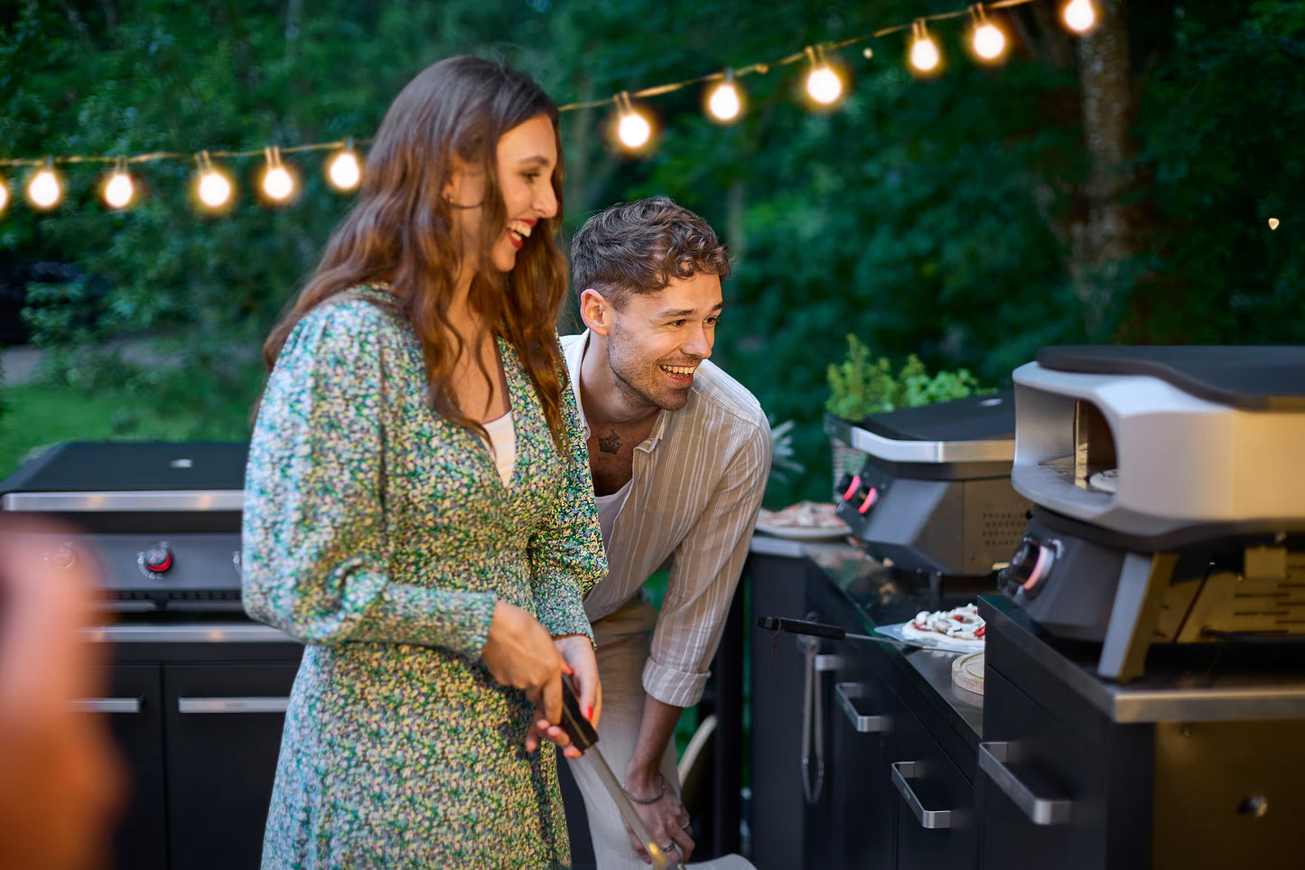 Cozze Outdoor Kitchen 60 – Tall Pizza Oven Table with Storage