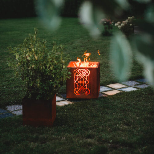 GrillSymbol Laterna Square Corten Steel Fire Pit for Modern Gardens