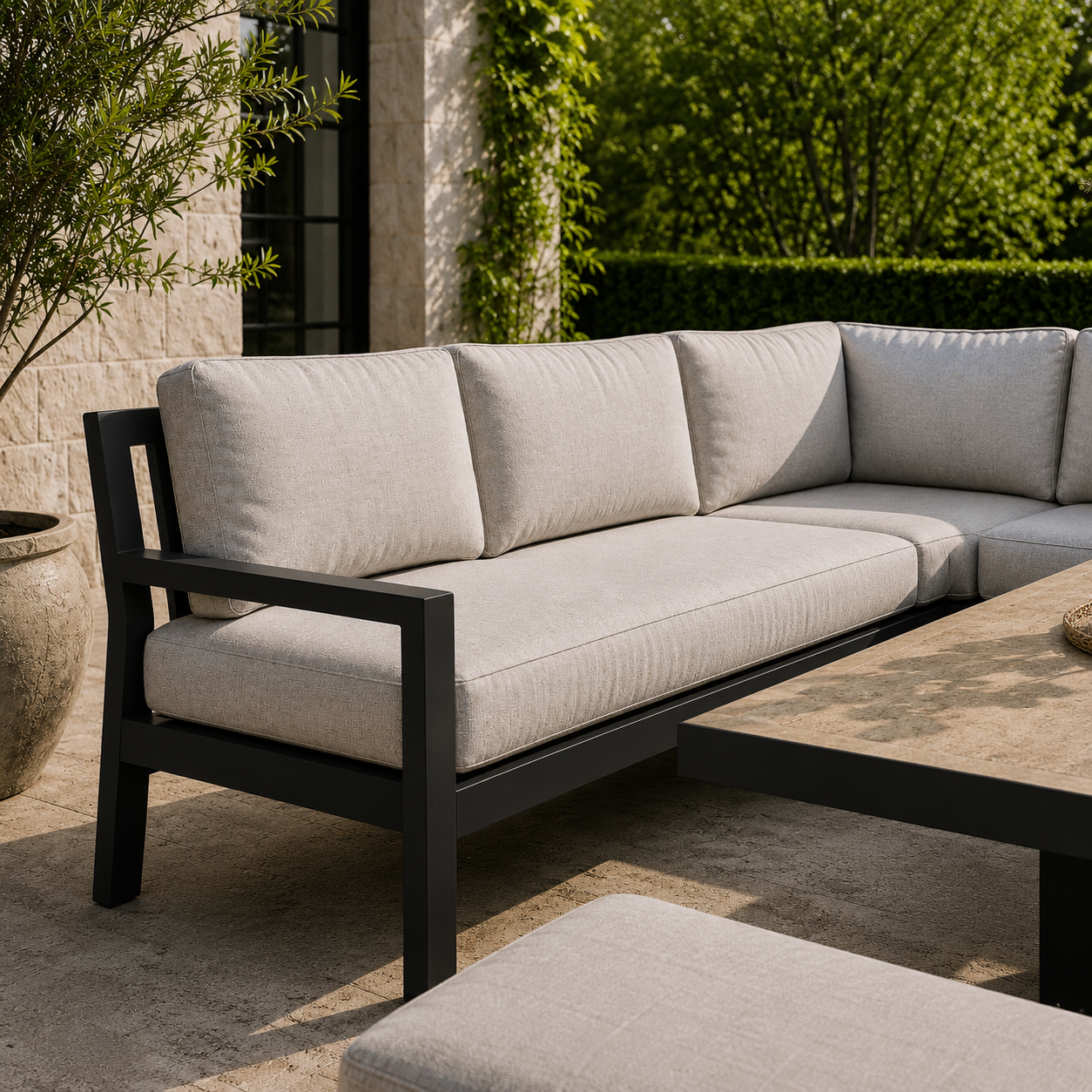 Hex Living Elevated Set in Graphite Black | Garden Furniture Set