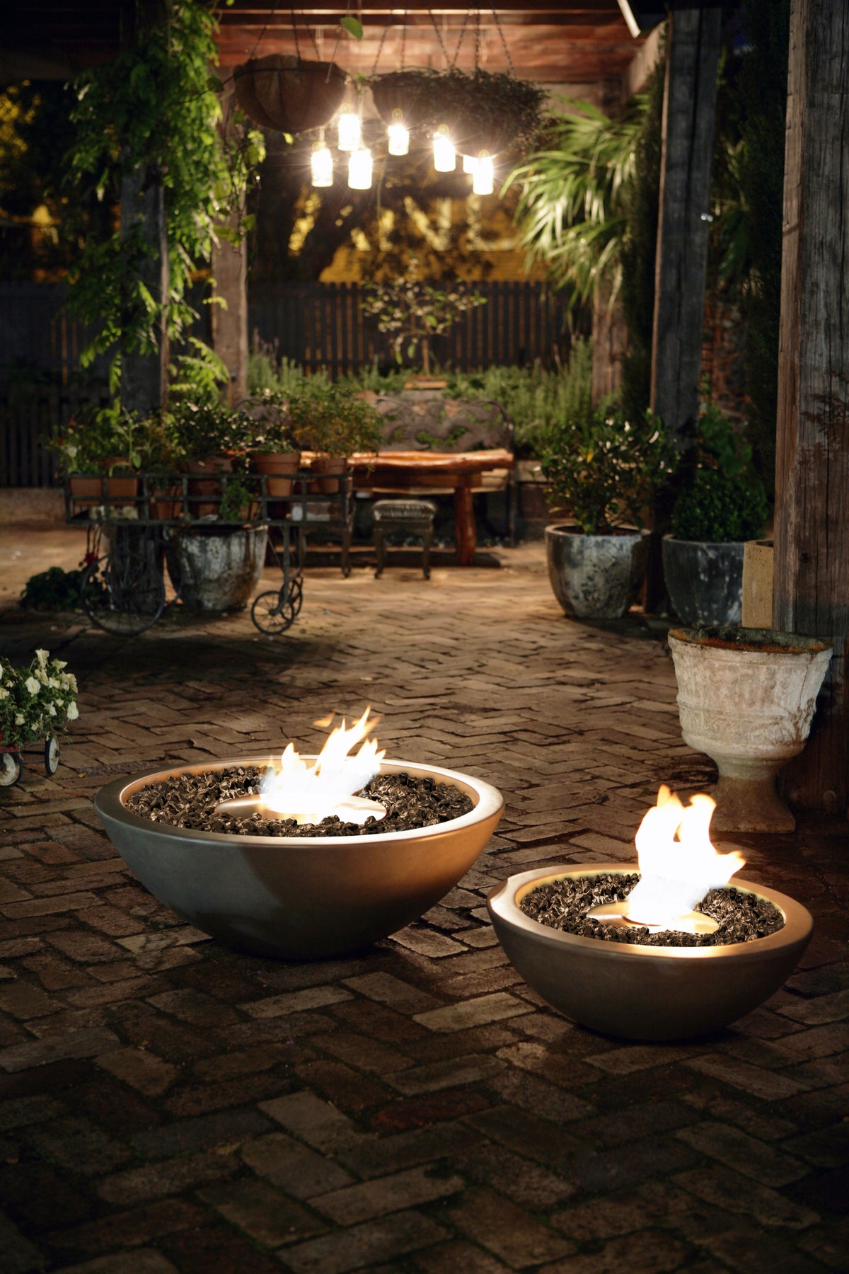 Mix 850 Bioethanol Fire Pit by EcoSmart Fire | 6 kW Outdoor Fire