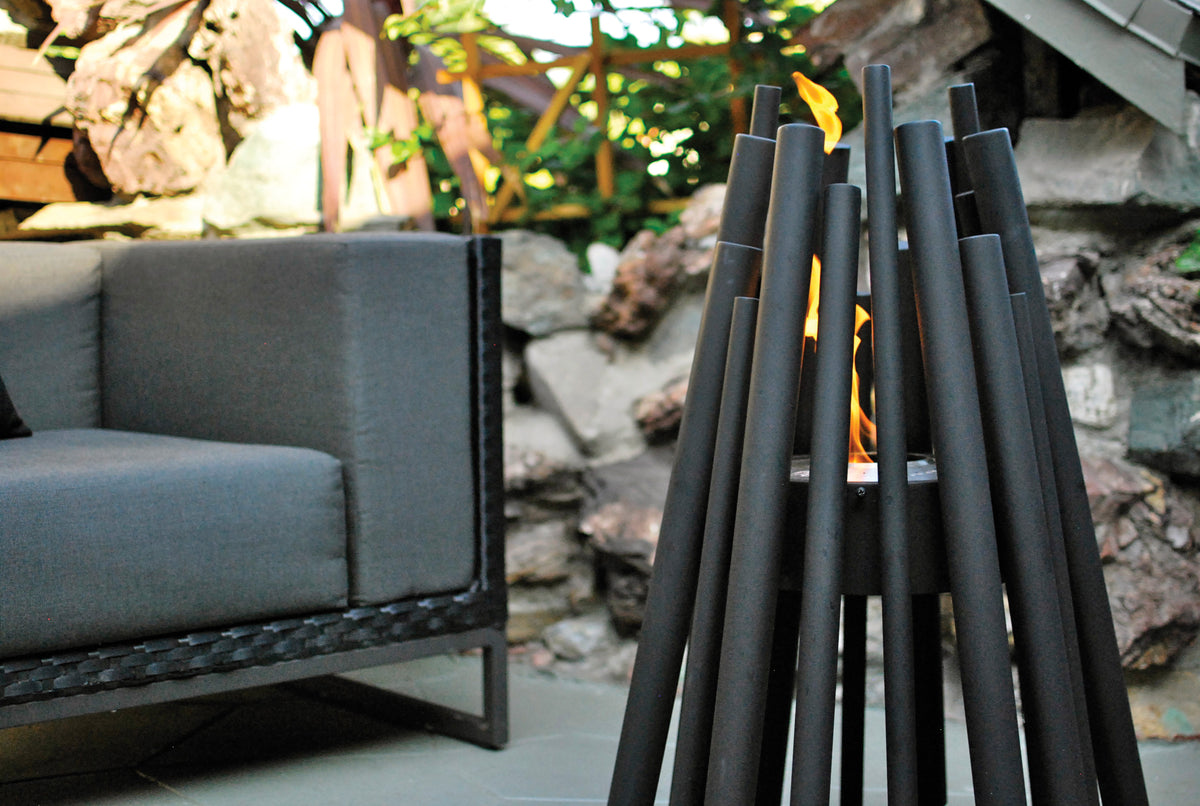Stix Bioethanol Fire Pit by EcoSmart Fire | Modern Freestanding Fire