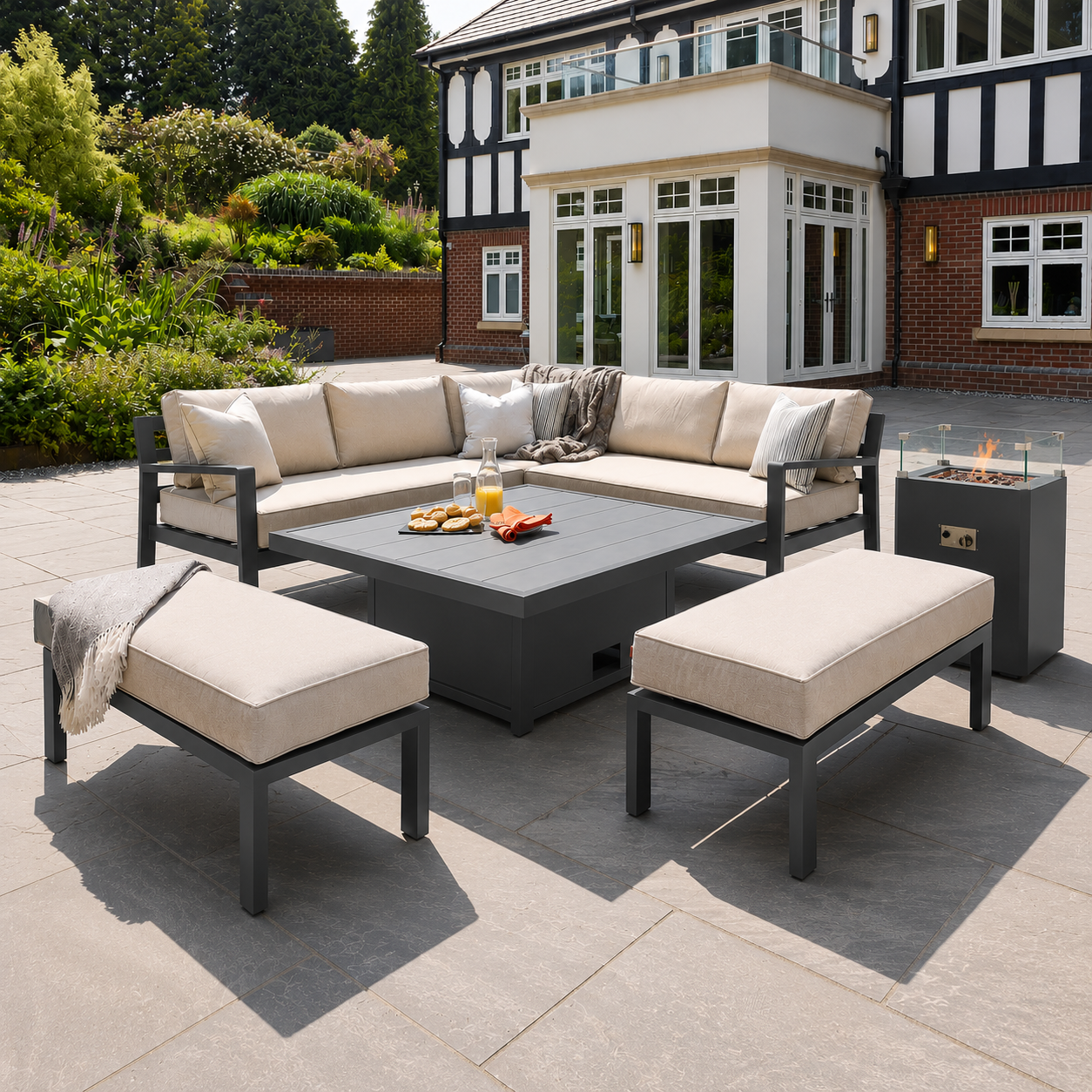 Hex Living Hosting Set in Anthracite Grey | Garden Furniture Set