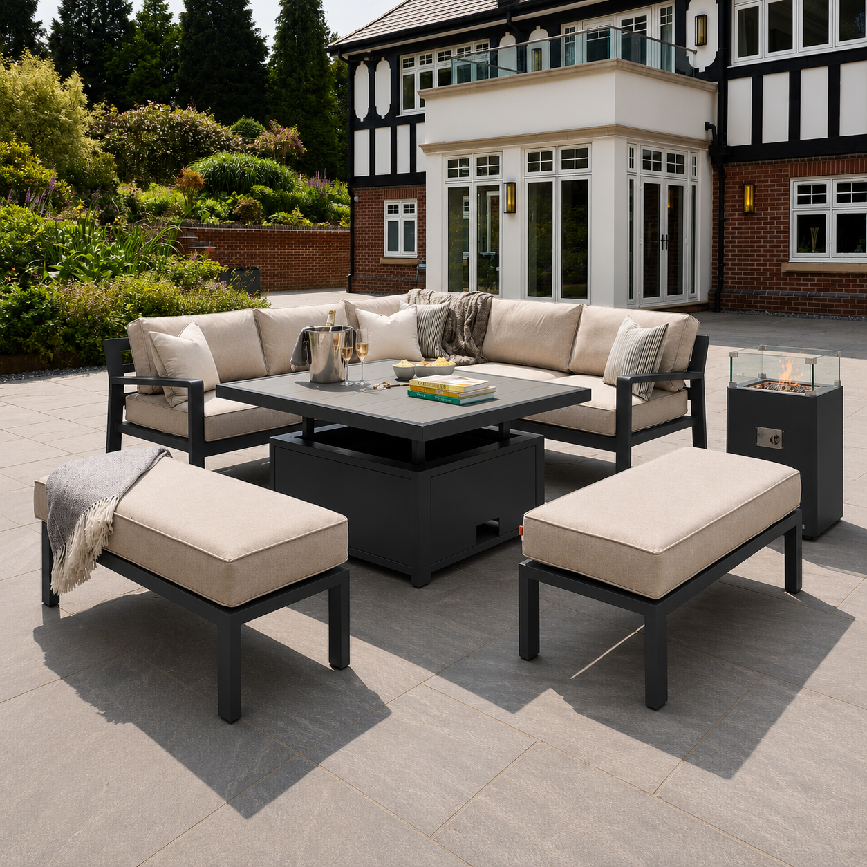 Hex Living Hosting Set in Graphite Black | Garden Furniture Set