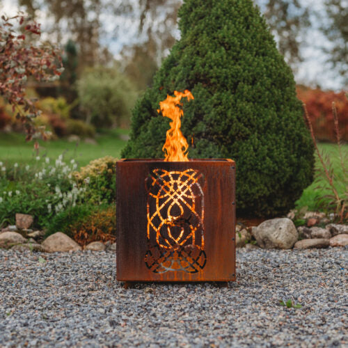 GrillSymbol Laterna Square Corten Steel Fire Pit for Modern Gardens