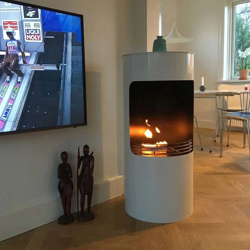 ScandiFlames Montgomery White Bioethanol Fireplace with Classic Stove Design