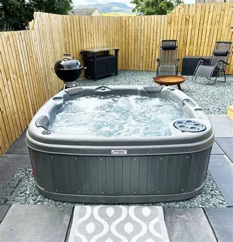 DuraSpa S160 6-Person Luxury Hot Tub & Ice Bath | RotoSpa UK