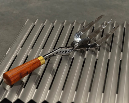Flippin Fork – Signature Edition | METARTAL Stainless Steel BBQ Tool