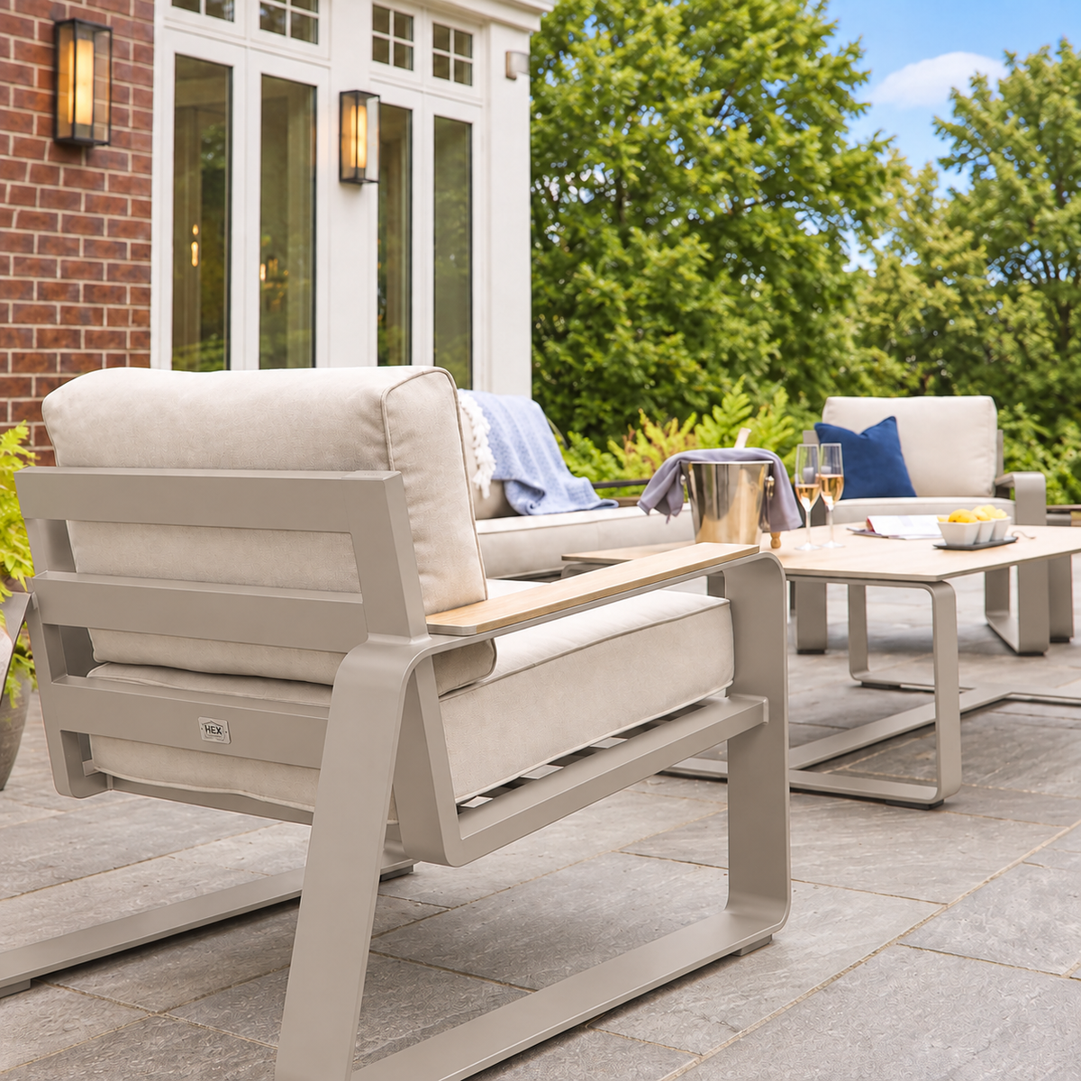 Hex Living Social Set Pebble Grey | Premium Garden Furniture