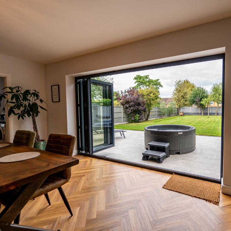 RotoSpa Orbis Round Hot Tub & Ice Bath | 4–5 Person Garden Spa Dark Grey