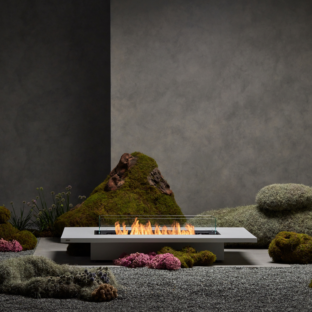 EcoSmart Daiquiri 70VL Fire Pit Table with Dual Function Design | Bioethanol Flame & Gas Burner Options