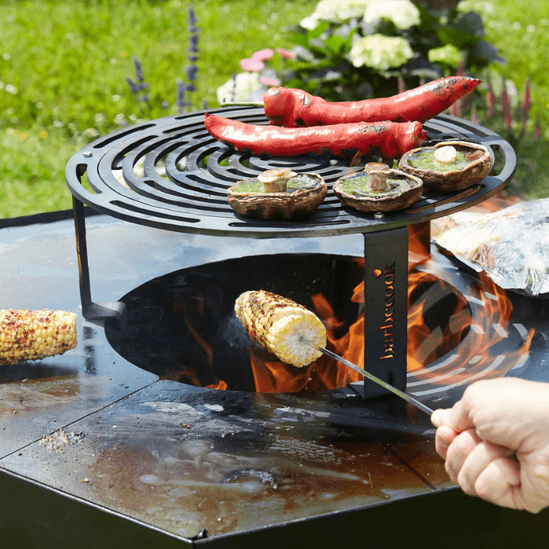 Barbecook Dynamic Centre Stand & Elevated Grill – 36cm Carbon Steel