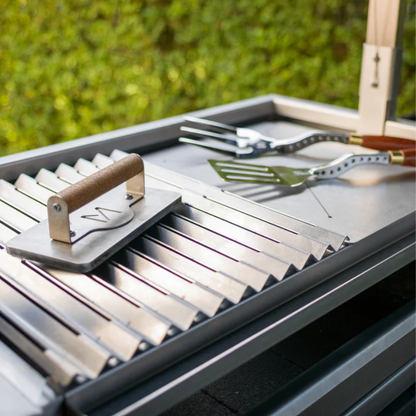 V Groove Grill – Stainless Steel BBQ Cooking Plate | Handmade in Britain by METARTAL