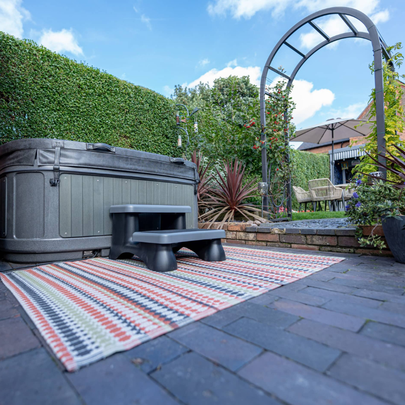 RotoSpa DuraSpa S380 6-Person Luxury Hot Tub & Ice Bath