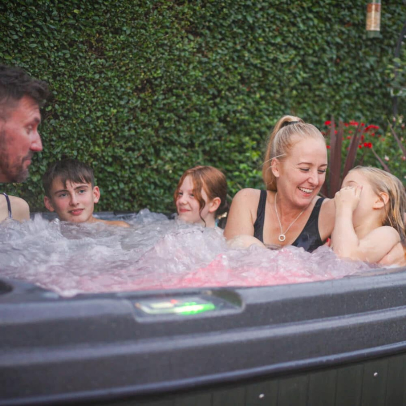 RotoSpa DuraSpa S380 6-Person Luxury Hot Tub & Ice Bath