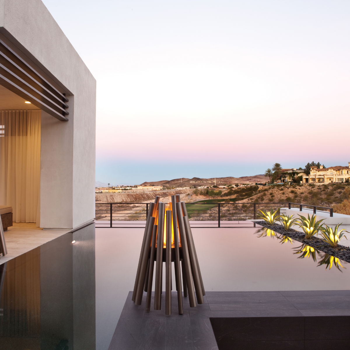 Stix Bioethanol Fire Pit by EcoSmart Fire | Modern Freestanding Fire