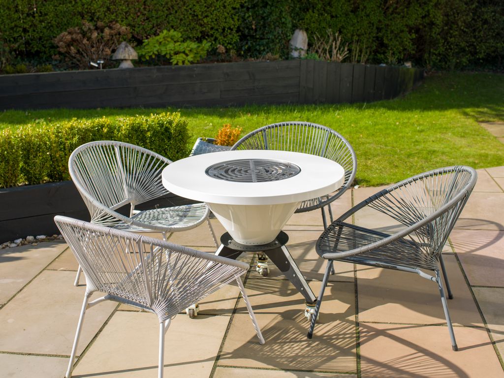 The ‘O’ Grill – Fire and Ice | METARTAL Outdoor Fire Pit, BBQ & Drinks Table