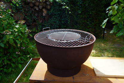 HEAT Trolle Outdoor Kitchen – Compact Garden Cooking