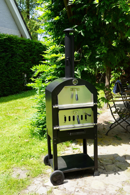 HEAT Ovnhus Outdoor Pizza Oven – Wood Fired