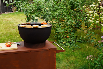 HEAT Trolle Outdoor Kitchen – Compact Garden Cooking