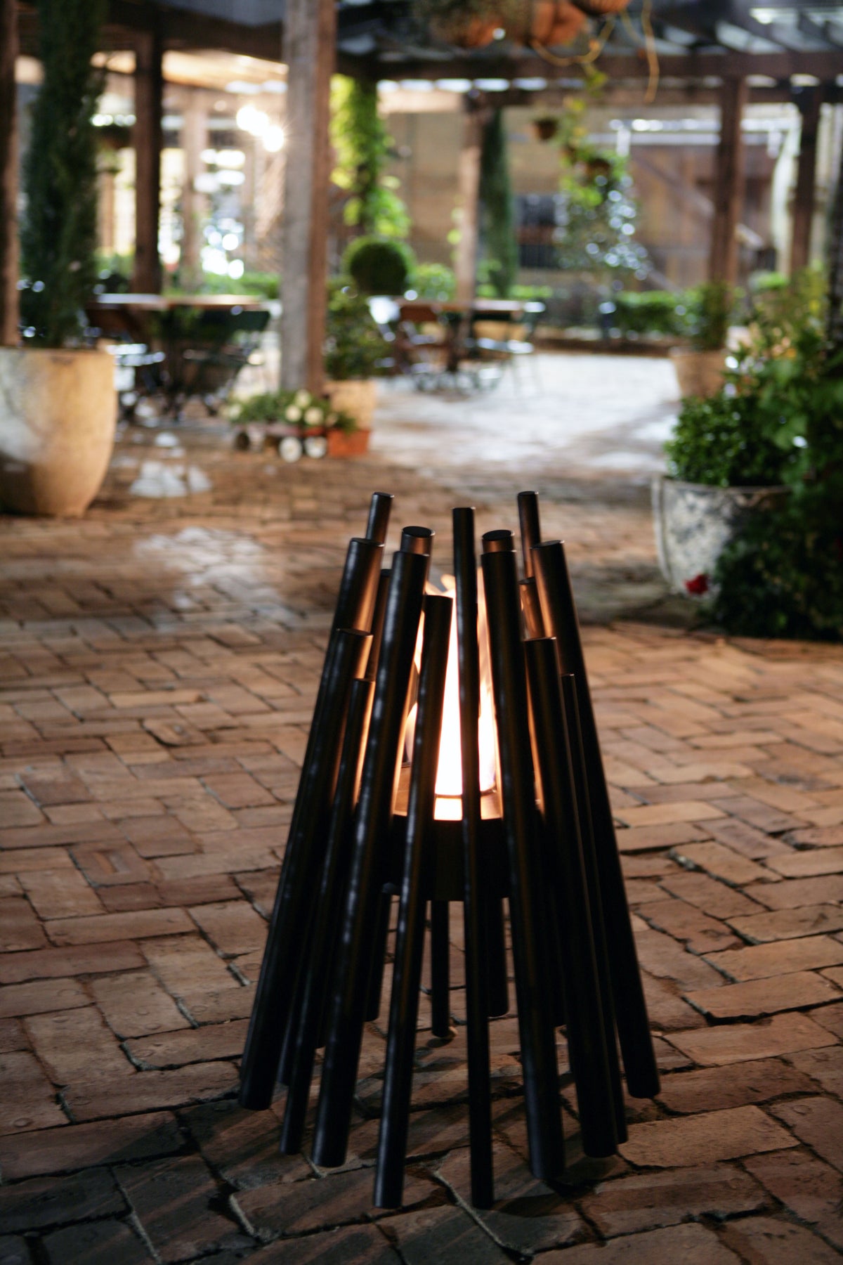 Stix Bioethanol Fire Pit by EcoSmart Fire | Modern Freestanding Fire