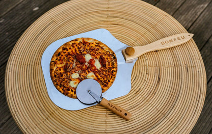BonFeu BonPizza Stainless Steel Pizza Spatula with Wooden Handle for Easy Serving